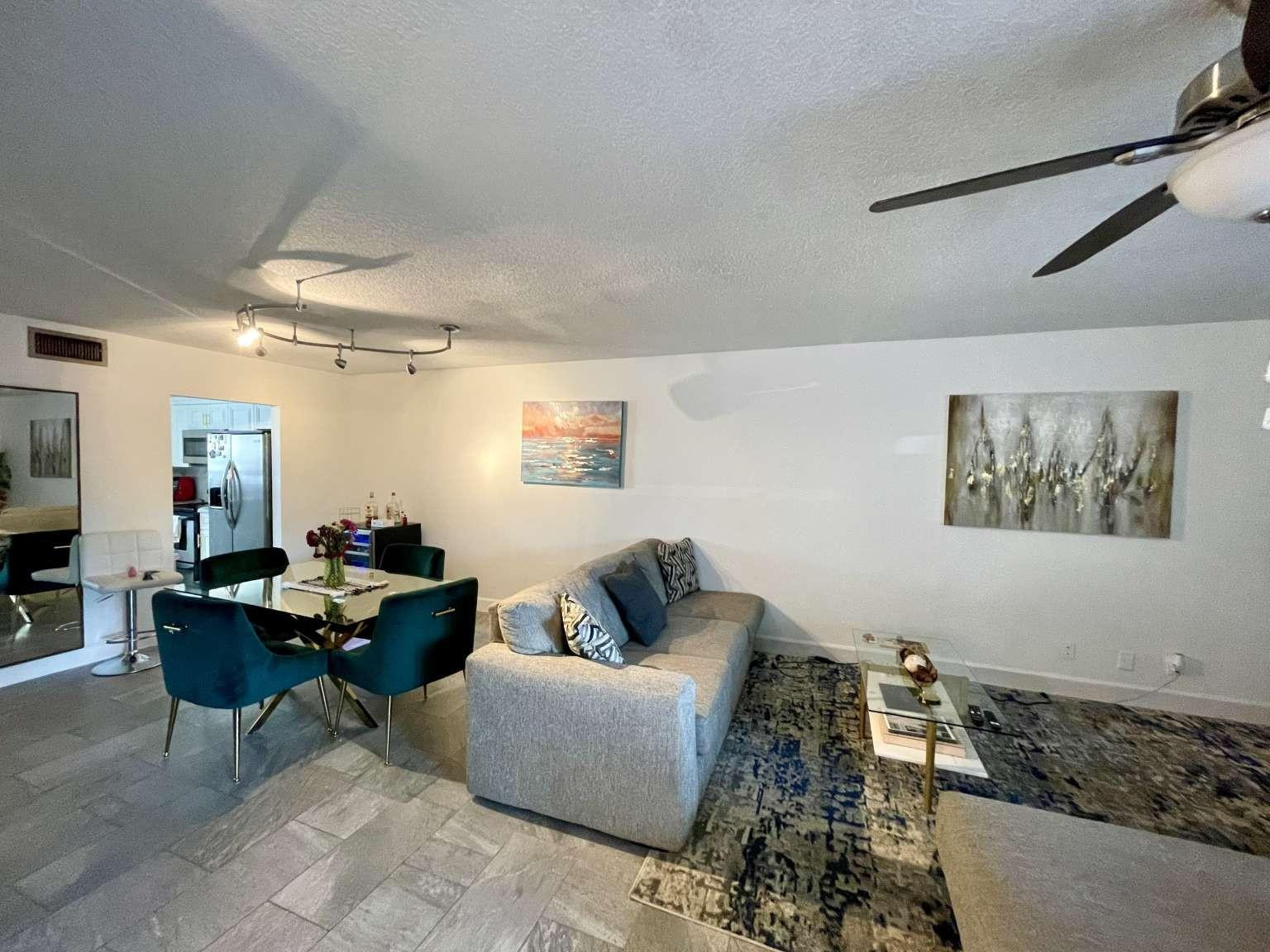 Palm-Aire Village Sec 3 - Residential Lease