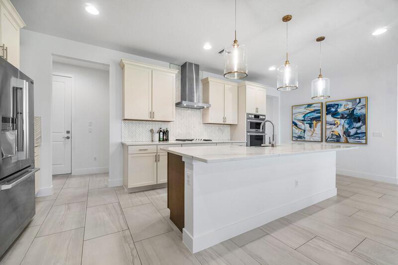 11524 SW Lyra Drive
