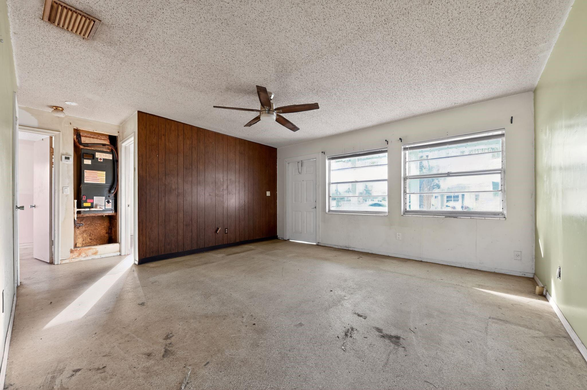 Lake Worth Hills Add 02 R - Residential