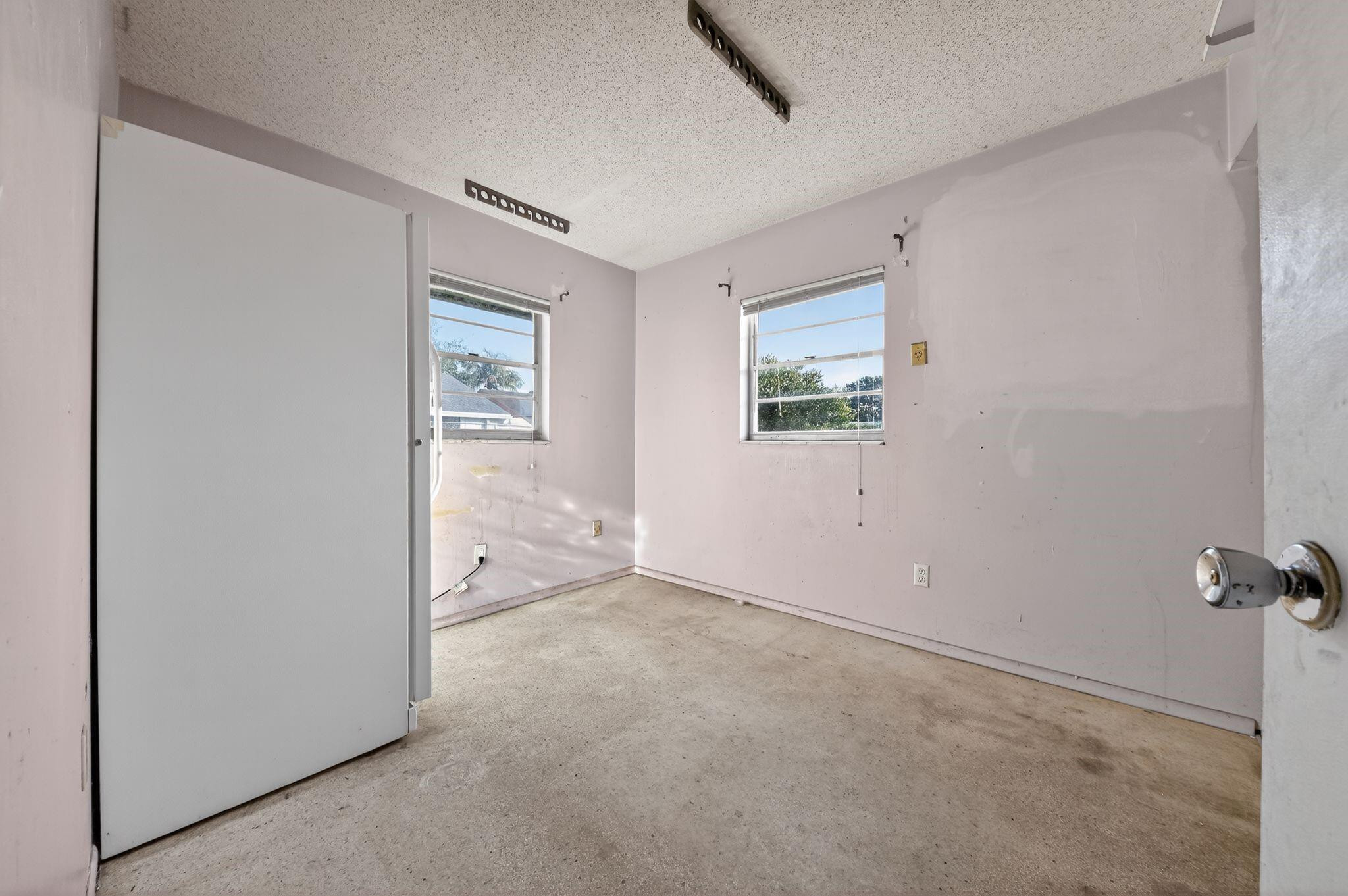 Lake Worth Hills Add 02 R - Residential