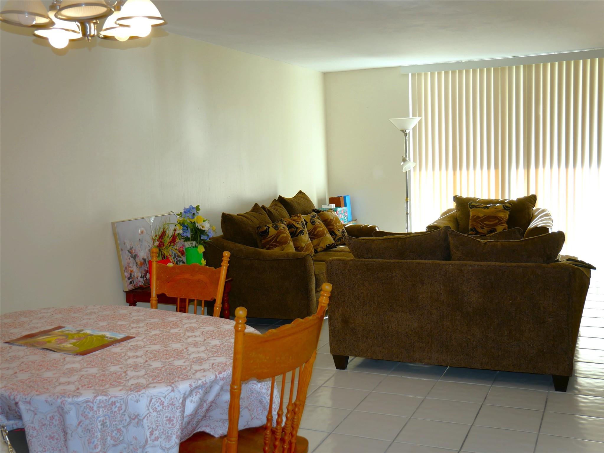 3485 Environ Blvd 409