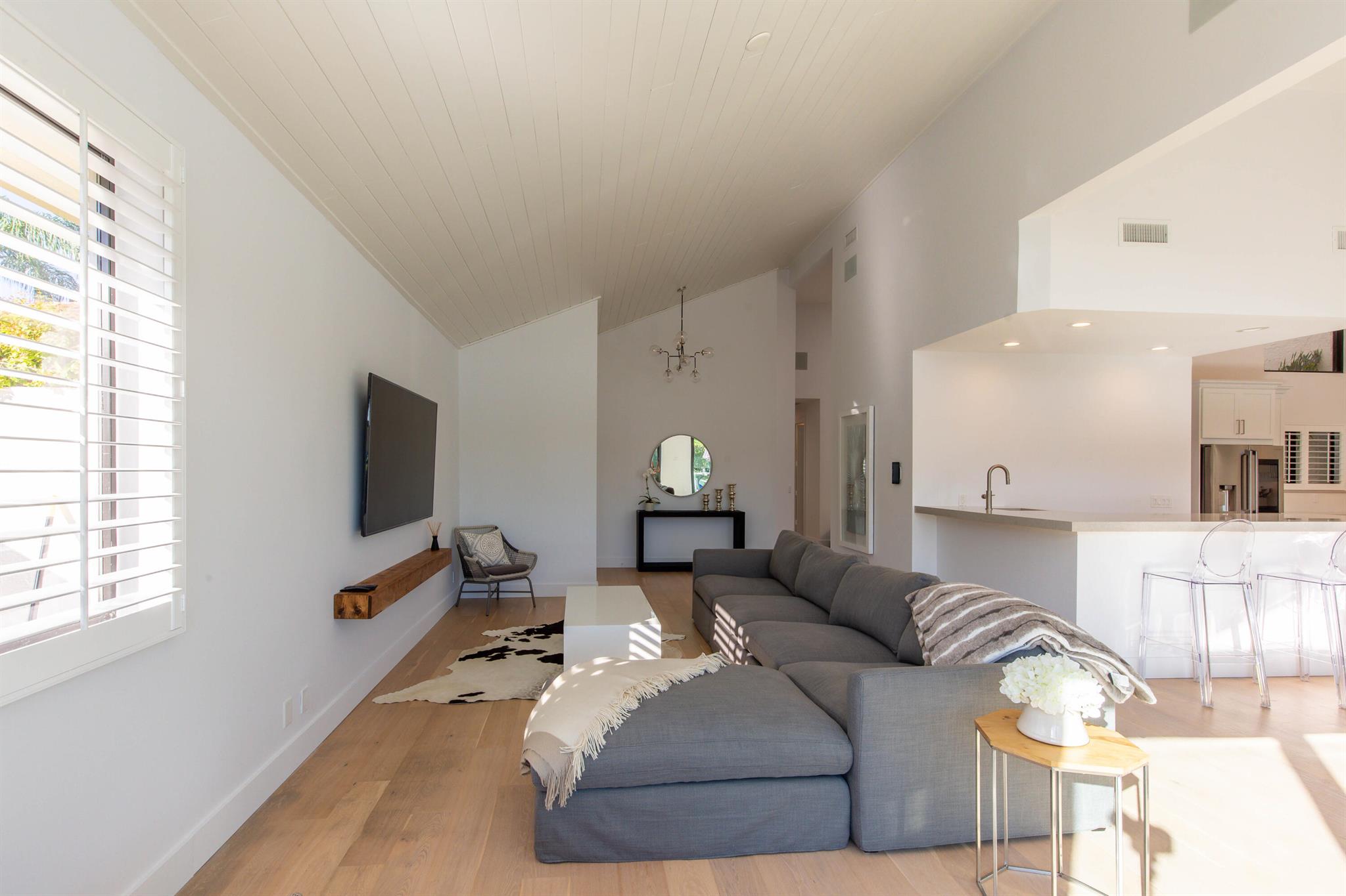 WINDSOR WAY 2 - Residential Lease