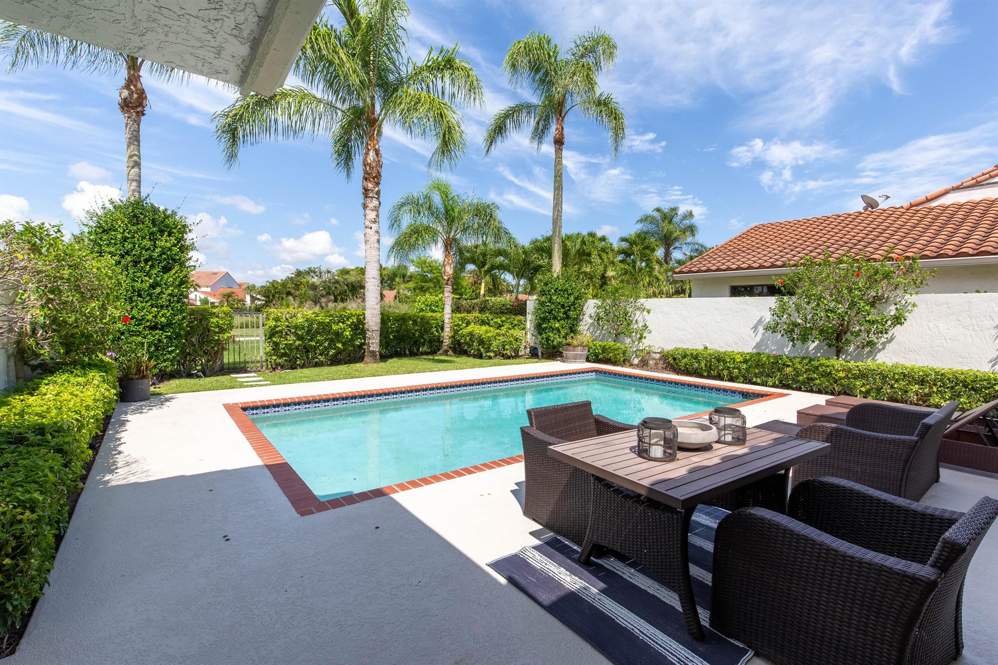 WINDSOR WAY 2 - Residential Lease