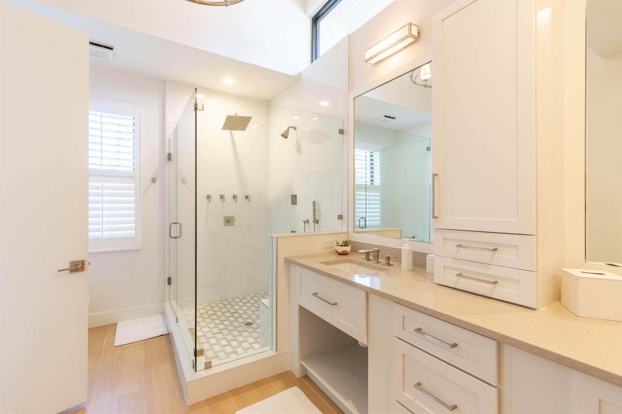 WINDSOR WAY 2 - Residential Lease