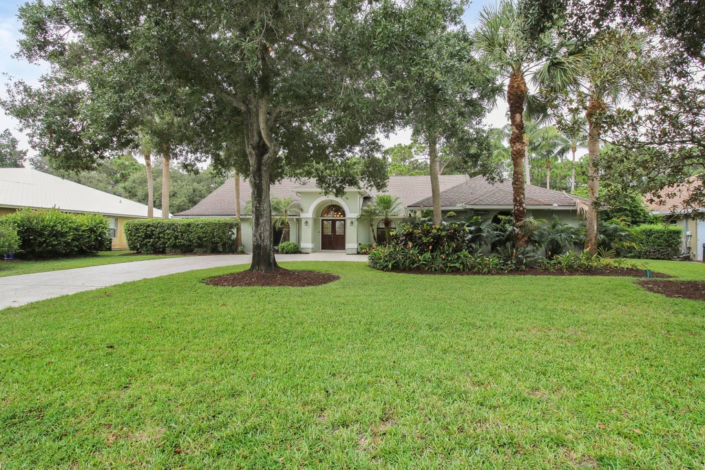 Photo of 2143 SW Danforth Circle, Palm City, FL 34990 (MLS # R11014473)
