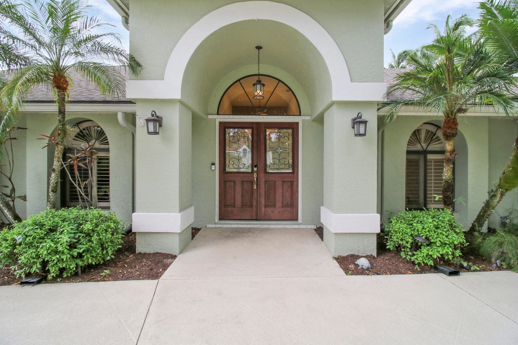 Photo of 2143 SW Danforth Circle, Palm City, FL 34990 (MLS # R11014473)