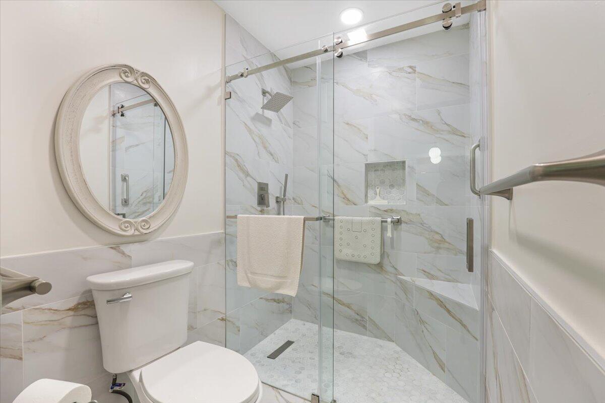 BRIDGEVIEW CONDO - Residential