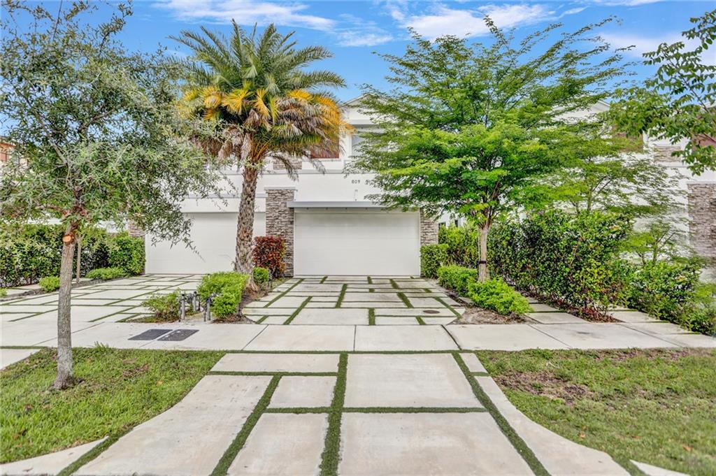 Tarpon River - Residential