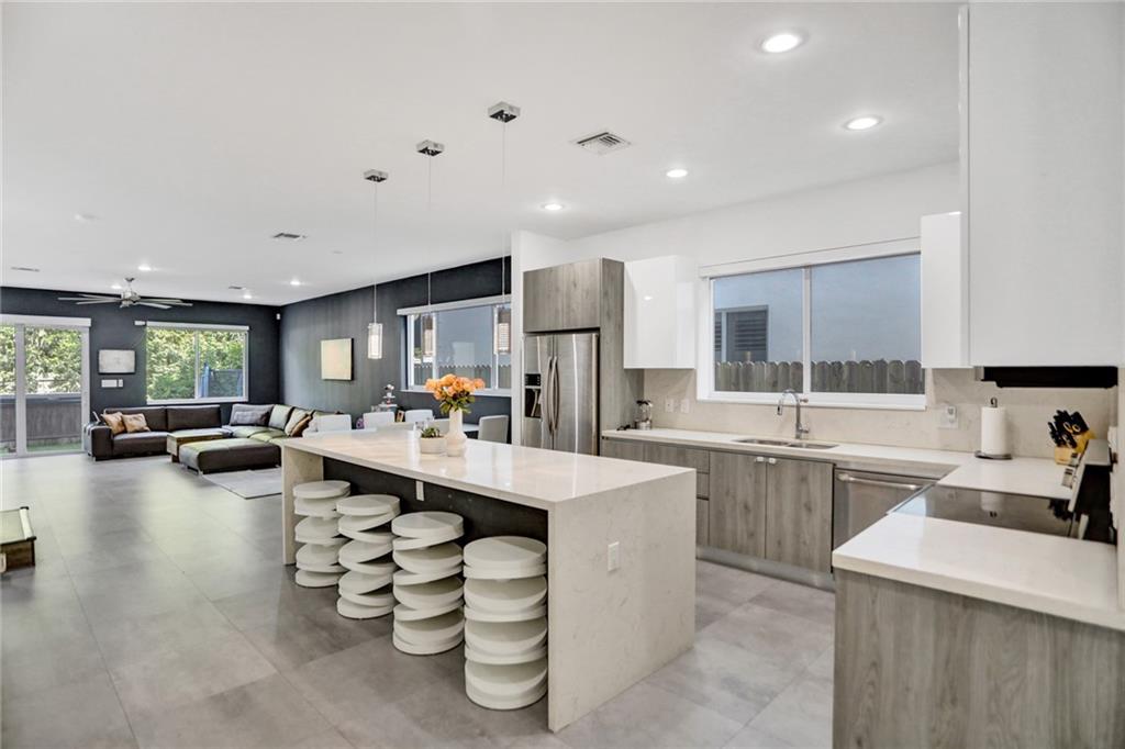 Tarpon River - Residential