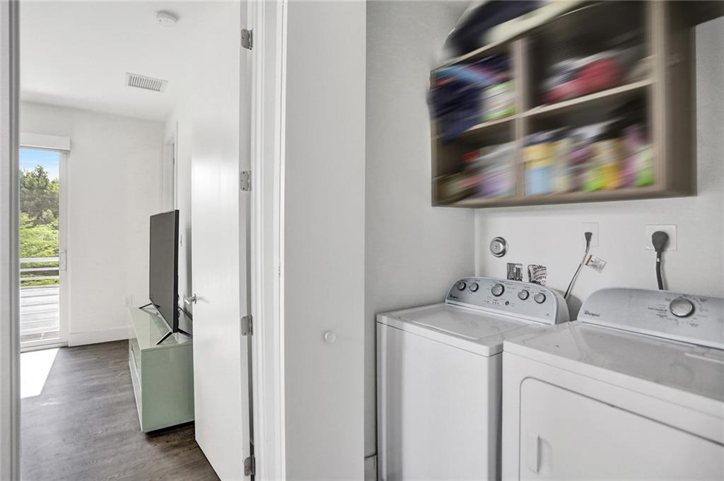 Tarpon River - Residential