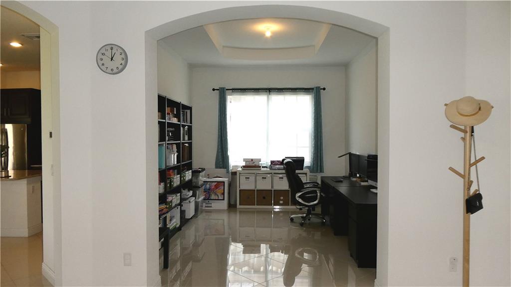 Debuys 180-147 B - Residential Lease