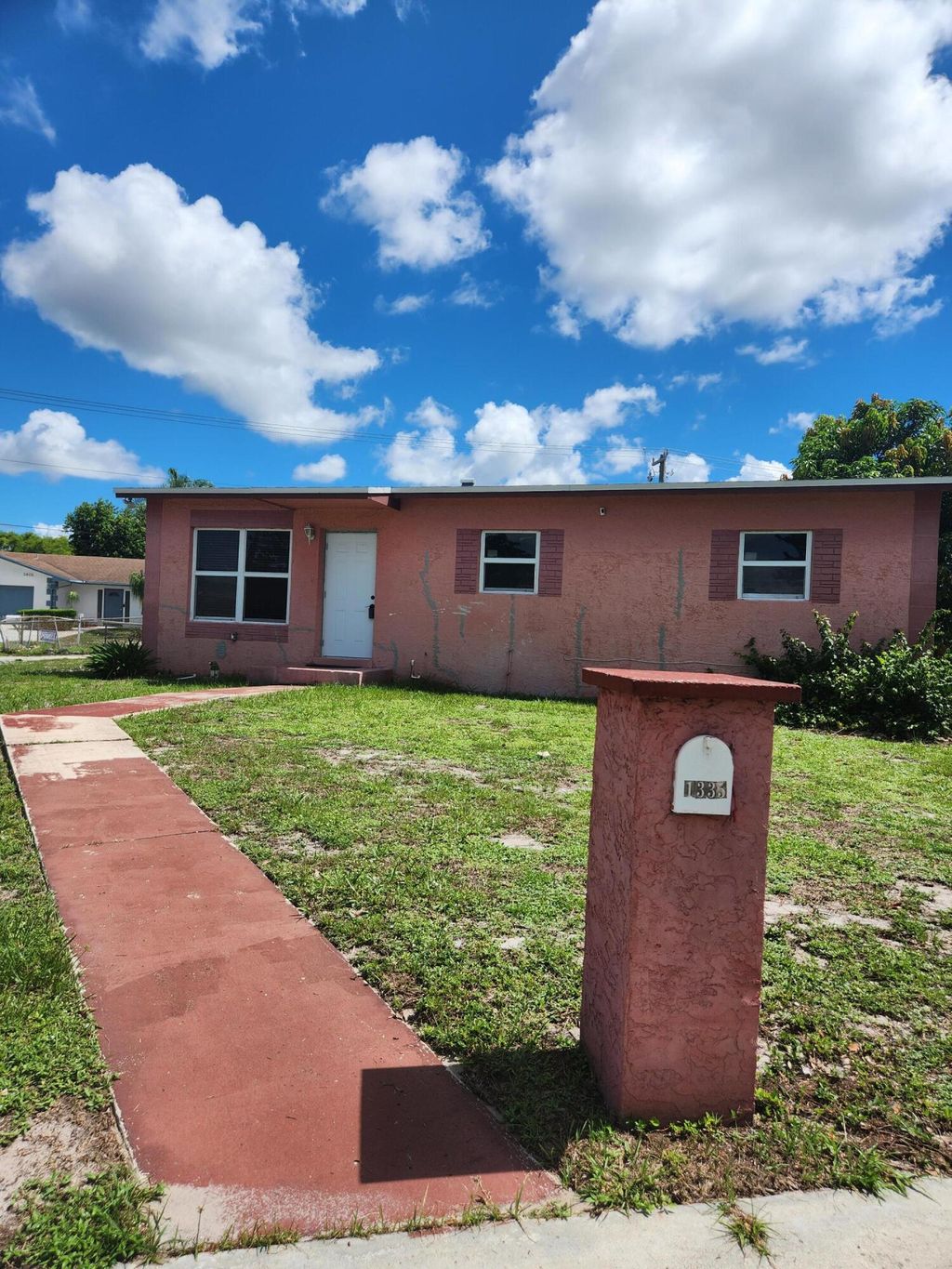 Photo of 1335 Lee Street, Delray Beach, FL 33444 (MLS # R11006719)