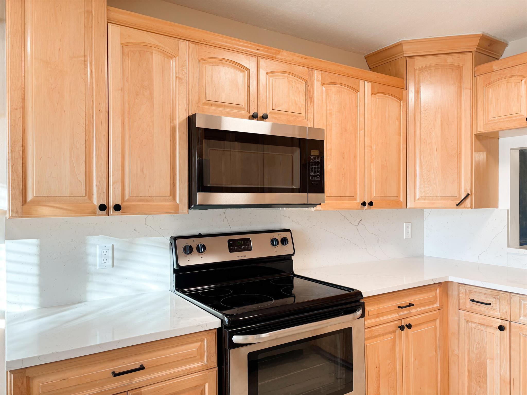 LUCERNE GREENS CONDO - Residential