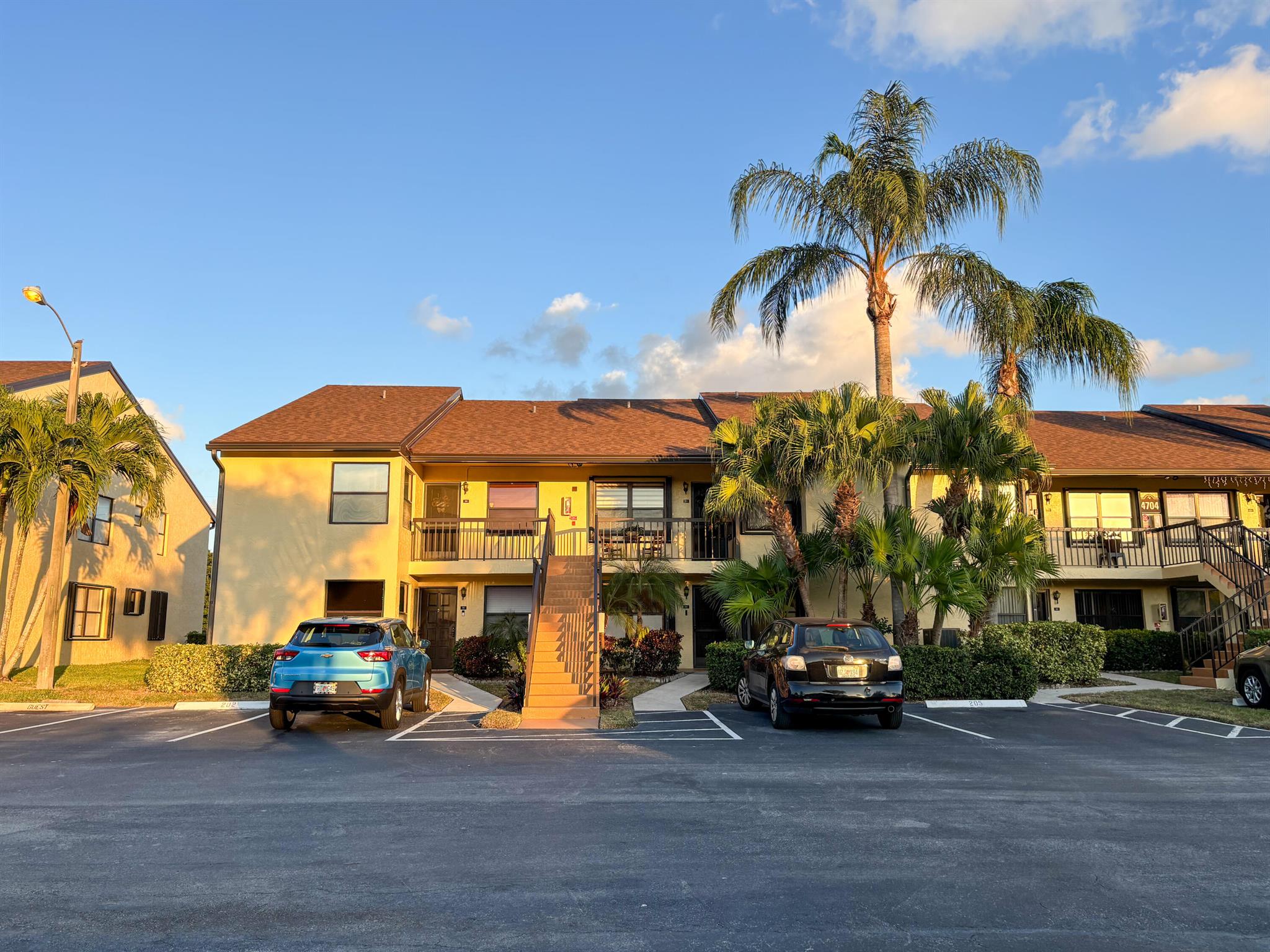 LUCERNE GREENS CONDO - Residential