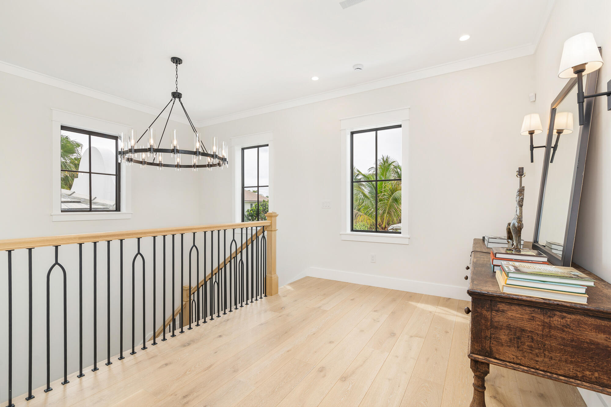 EL CID COURT - Residential