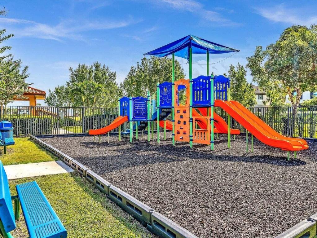 Cambria Parc - Residential