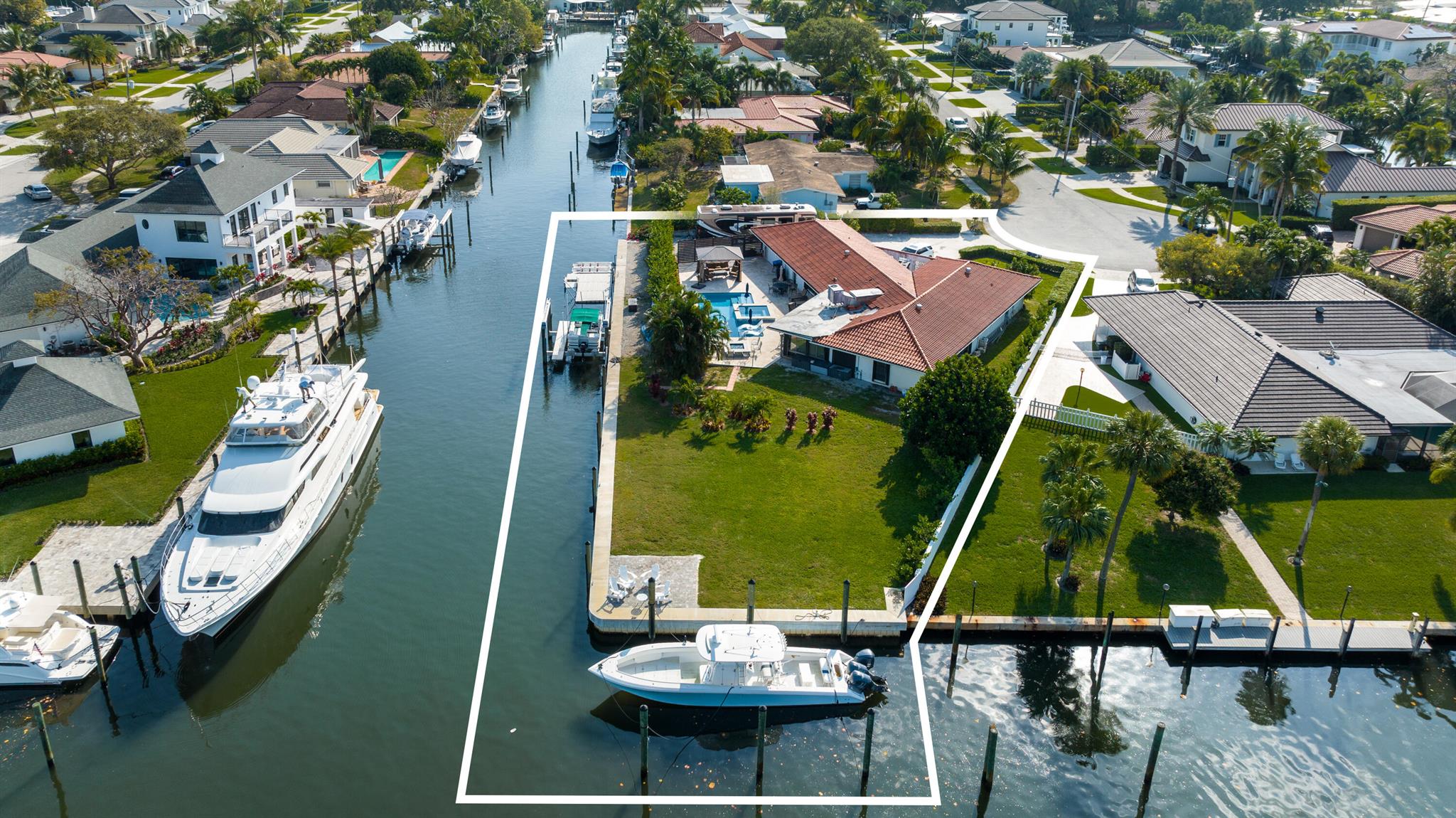 COUNTRY CLUB ADD TO VILLA - Land