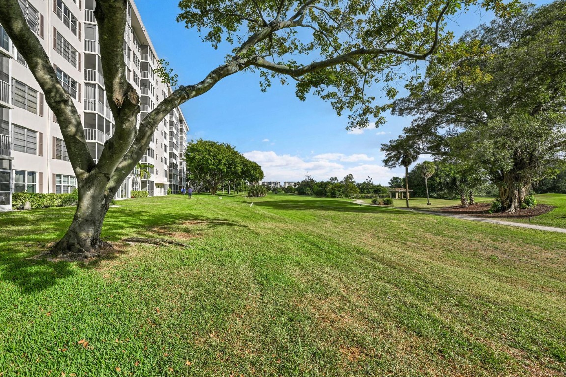 Palm Aire - Residential