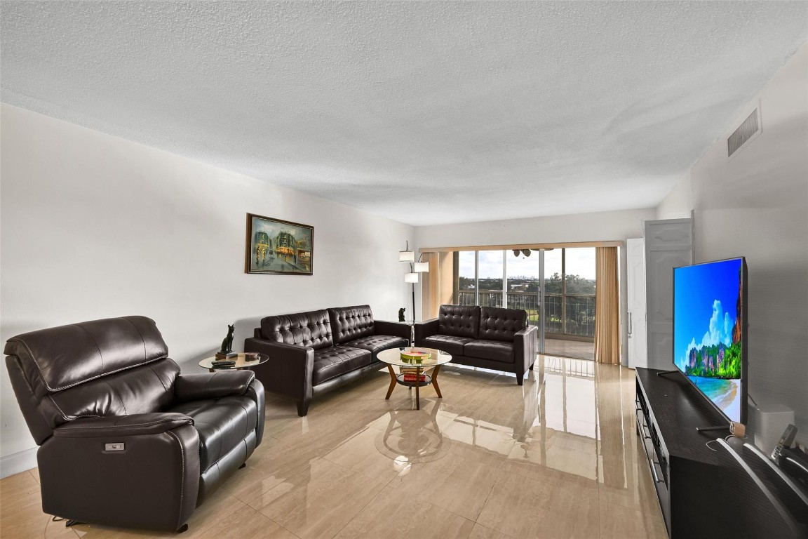 Palm Aire - Residential