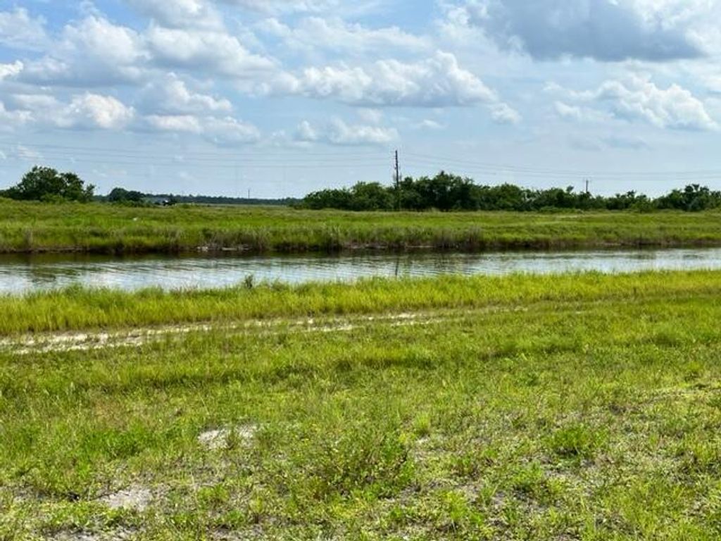 Photo of 351 SW Kestor Drive, Port St Lucie, FL 34953 (MLS # R10900944)