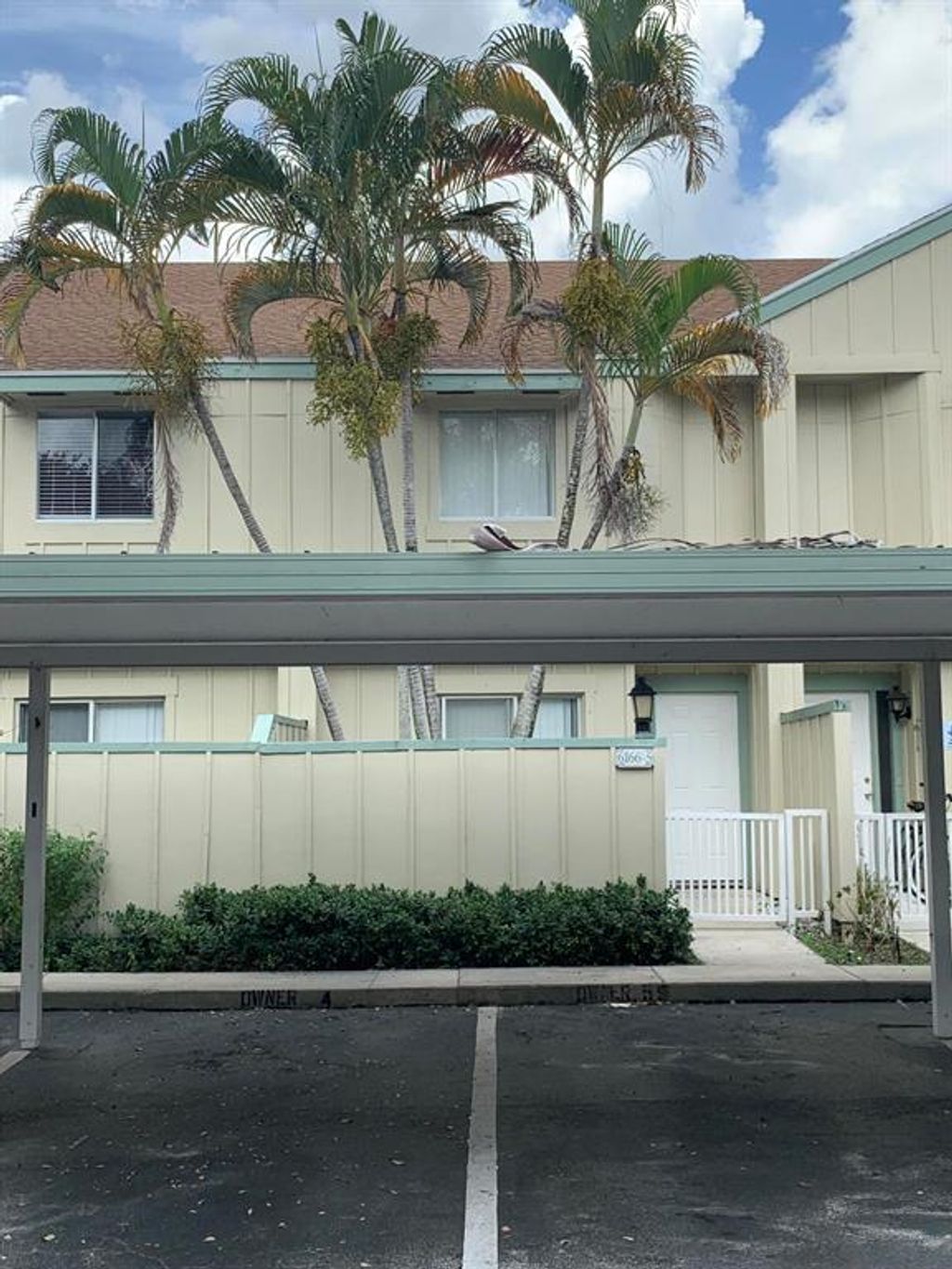 Photo of 6166 Riverwalk 5 Lane #5, Jupiter, FL 33458 (MLS # R10735955)