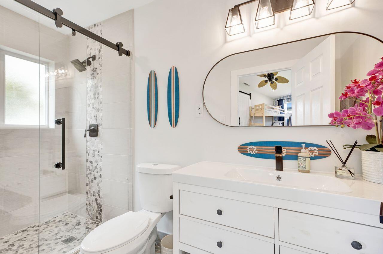 LYONS PARK FIRST ADD - Residential