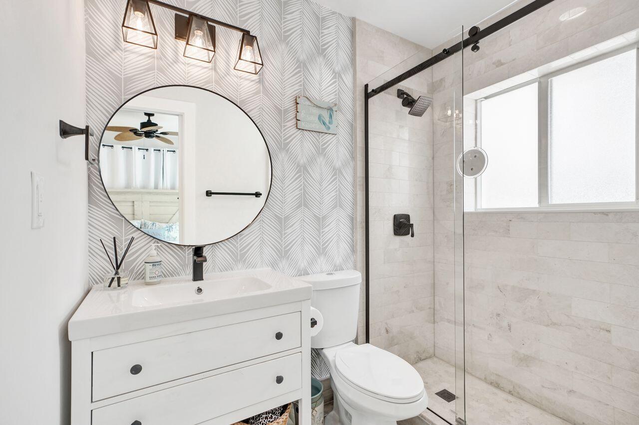 LYONS PARK FIRST ADD - Residential