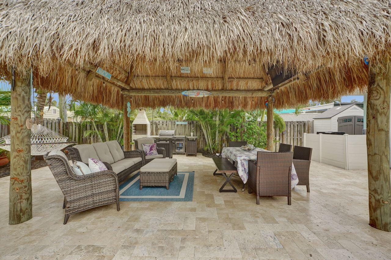 LYONS PARK FIRST ADD - Residential