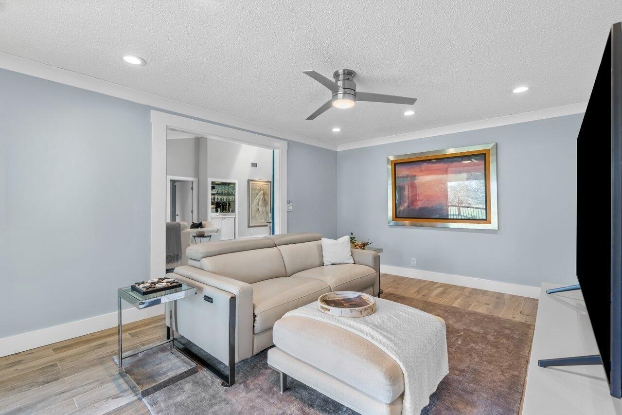 EASTGATE AT HUNTERS RUN CONDO - Residential