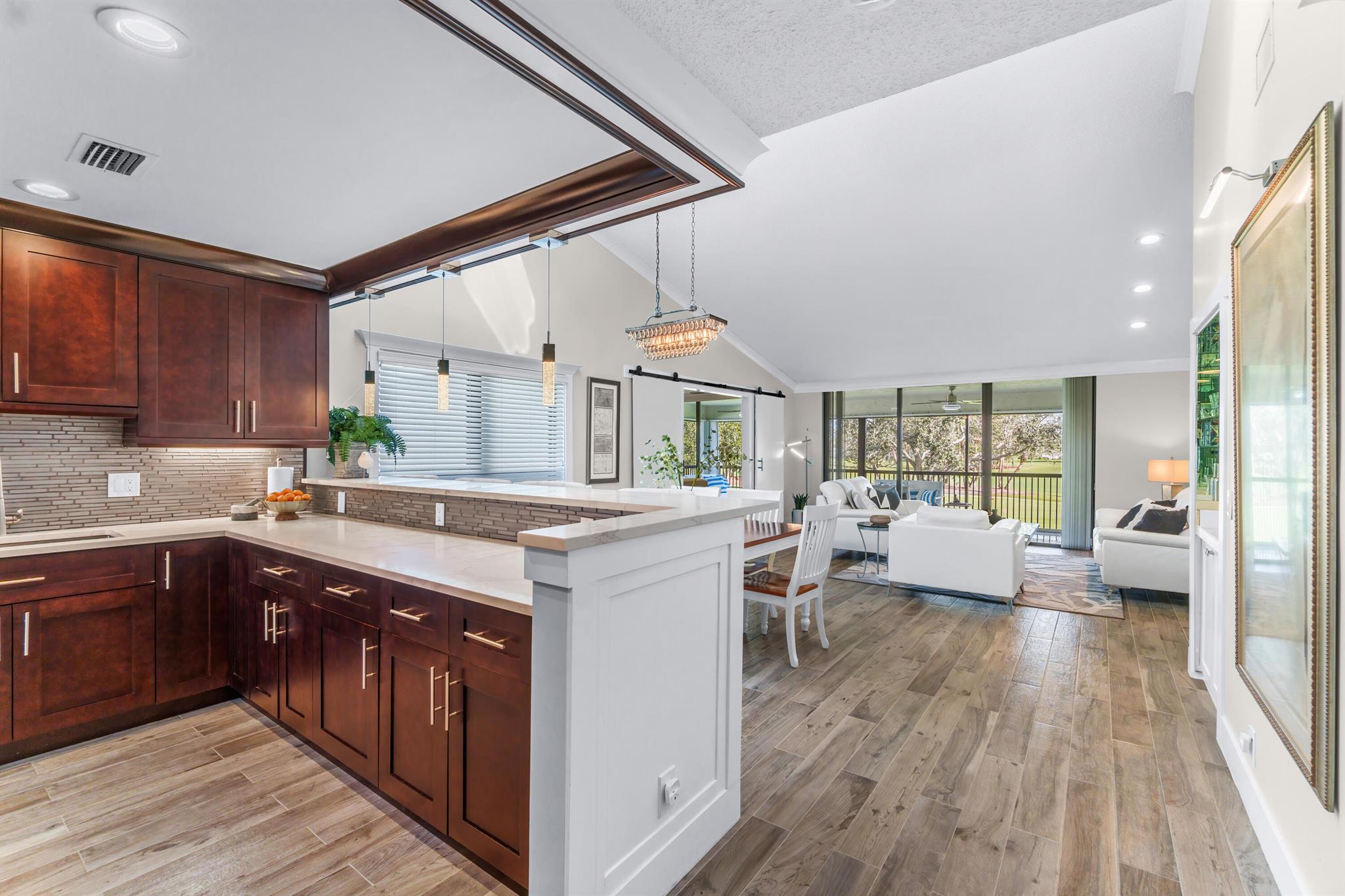 EASTGATE AT HUNTERS RUN CONDO - Residential