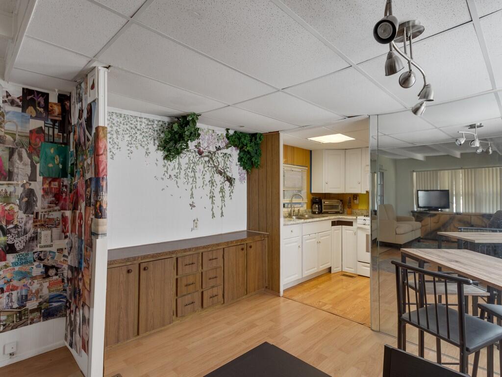 Tropical Acres - Residential