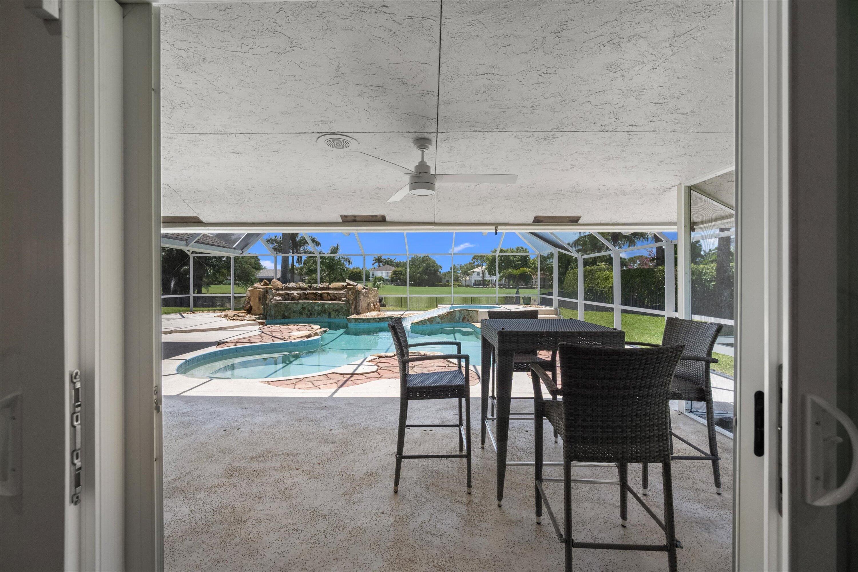 MEADOW WOOD OF THE LANDINGS AT WELLINGTON - Residential
