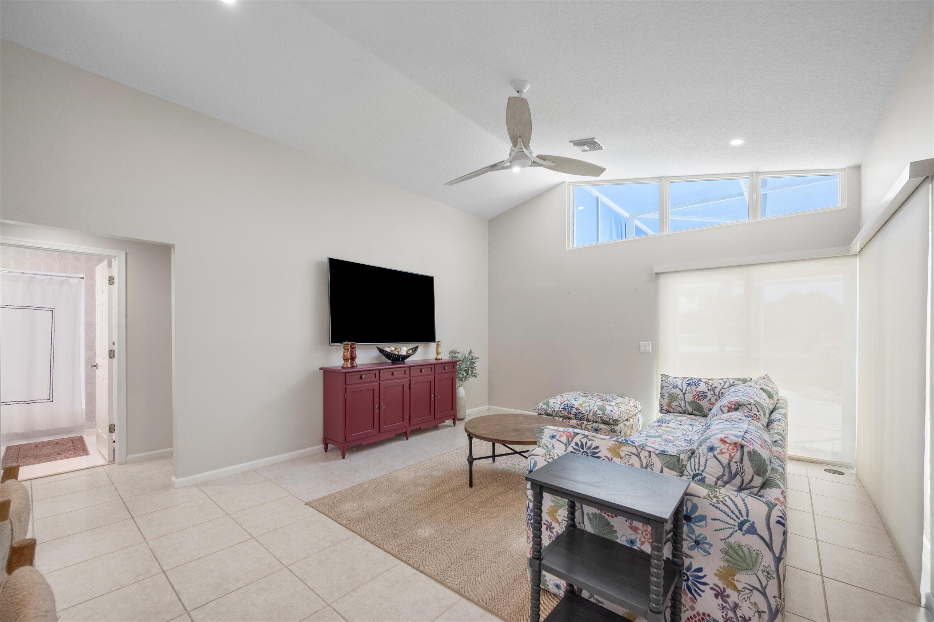 MEADOW WOOD OF THE LANDINGS AT WELLINGTON - Residential