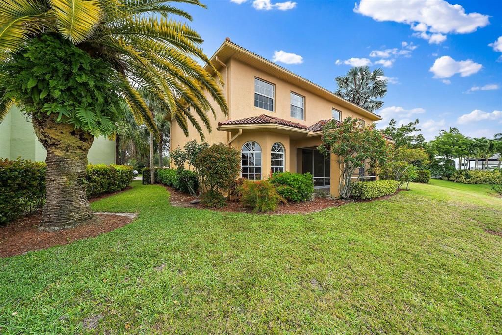 Photo of 207 Banyanwood Point, Jupiter, FL 33458 (MLS # R10803563)
