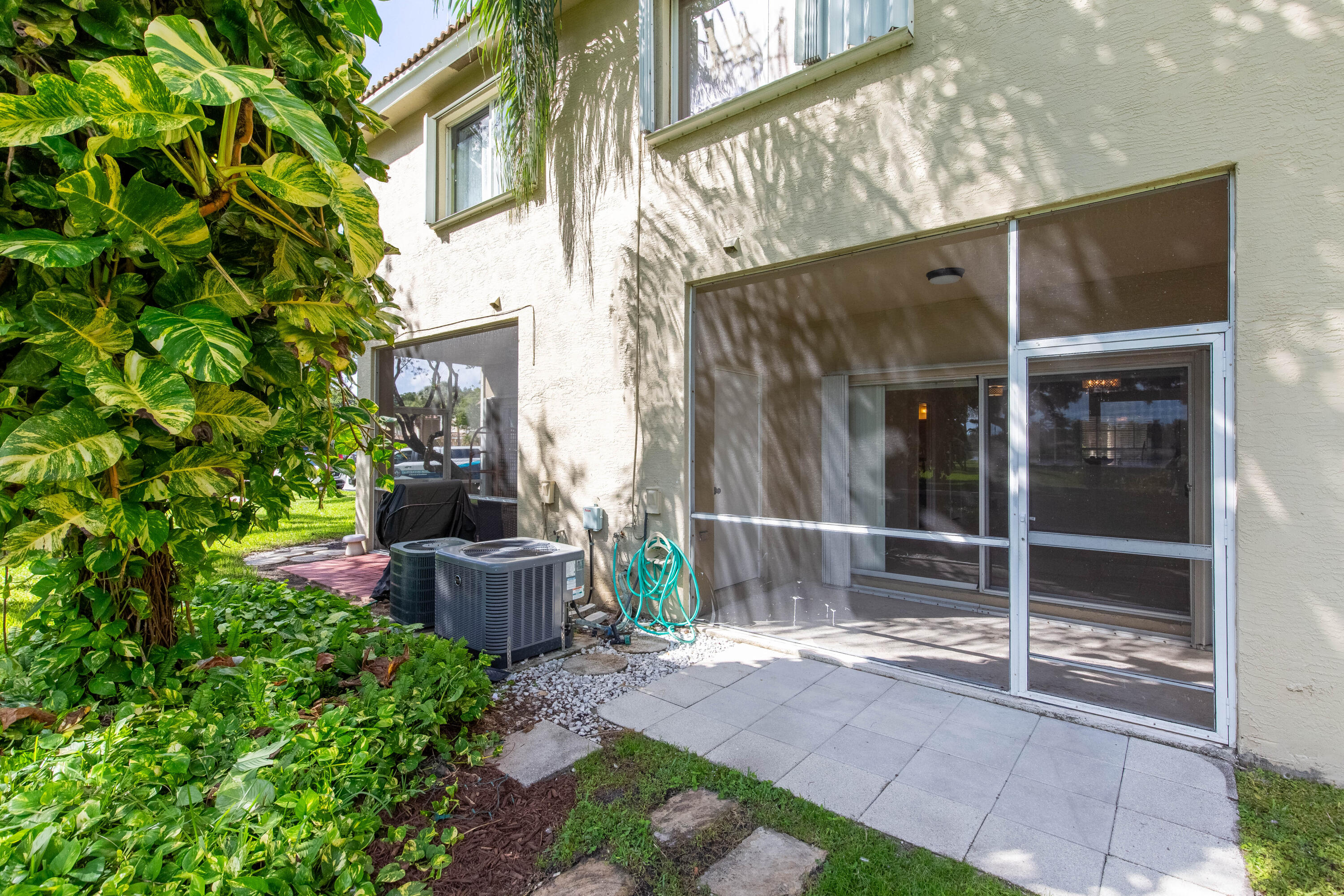 SMITHBROOKE - Residential Lease