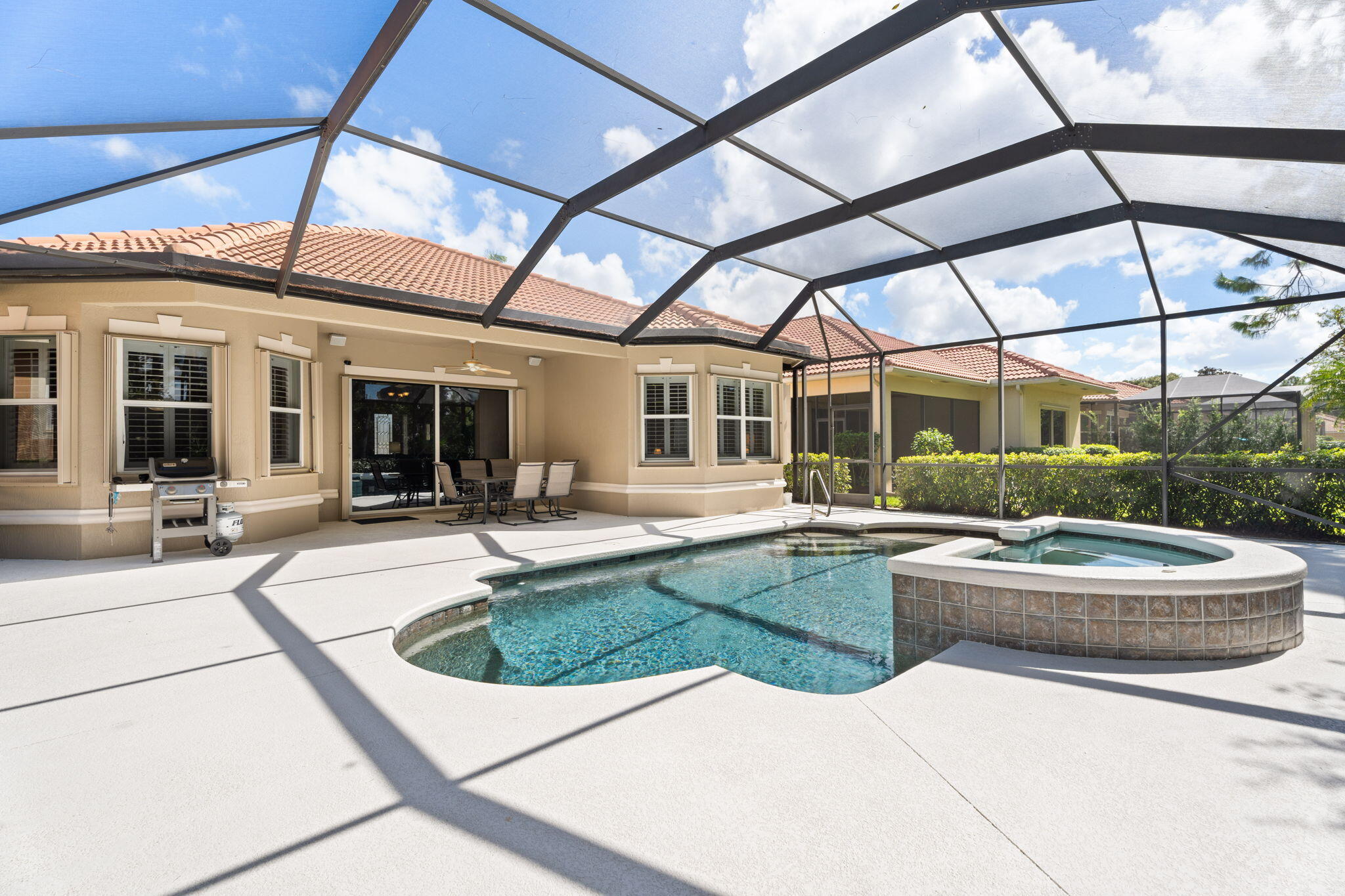 MAIDSTONE - Residential