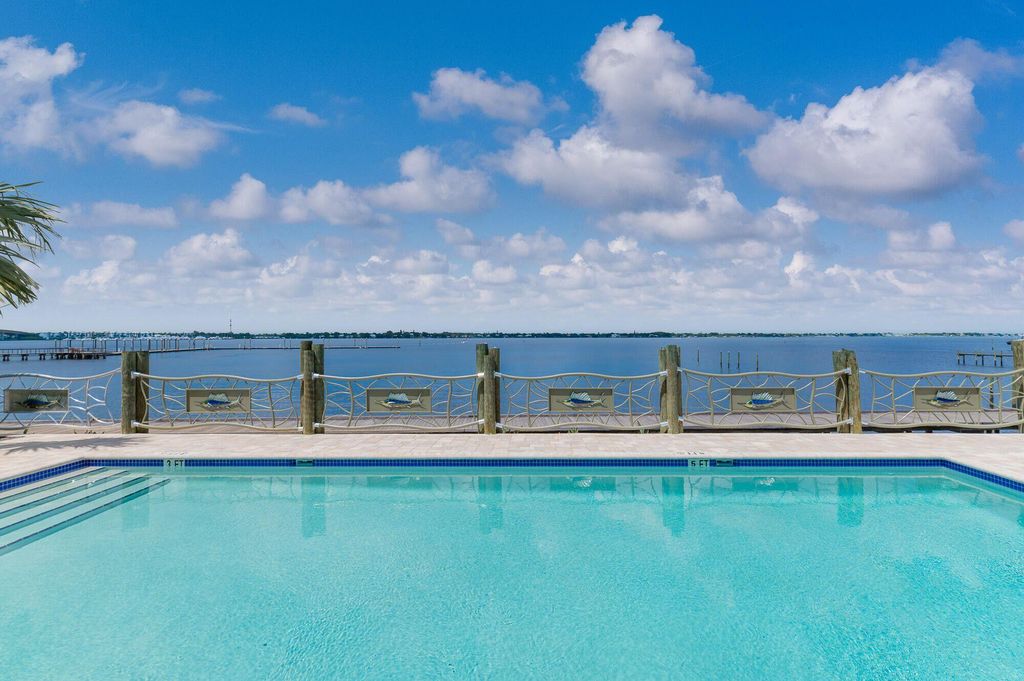 Photo of 41 SW Seminole Street #305, Stuart, FL 34994 (MLS # R11115893)