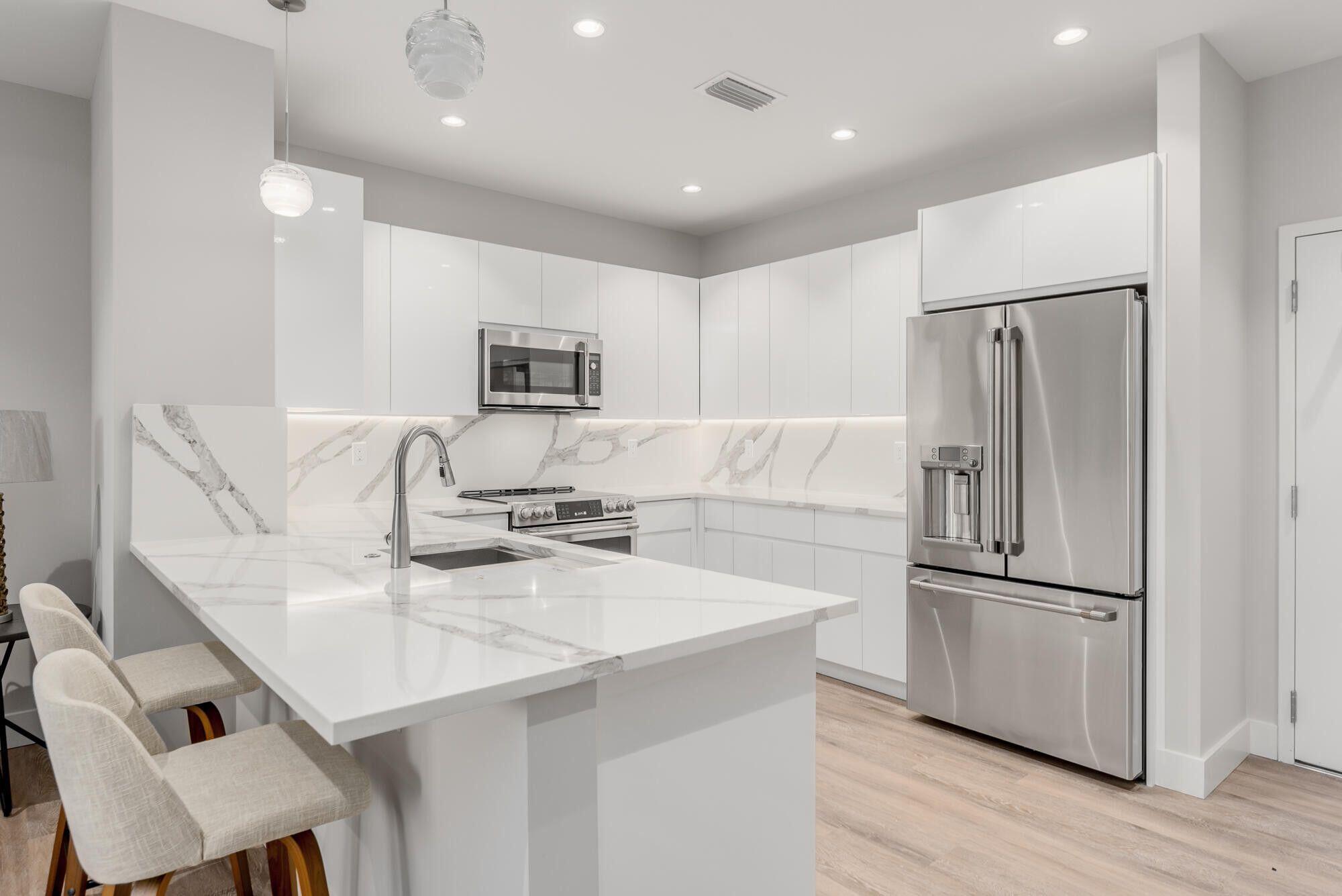 SAILFISH COVE CONDOMINIUM - Residential Lease