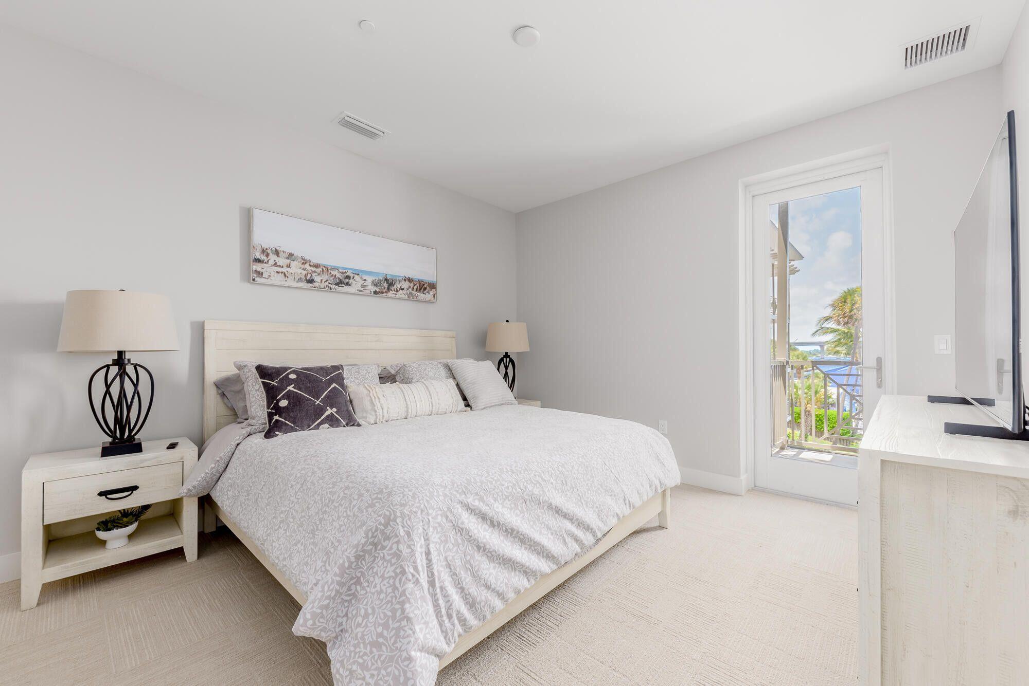 SAILFISH COVE CONDOMINIUM - Residential Lease