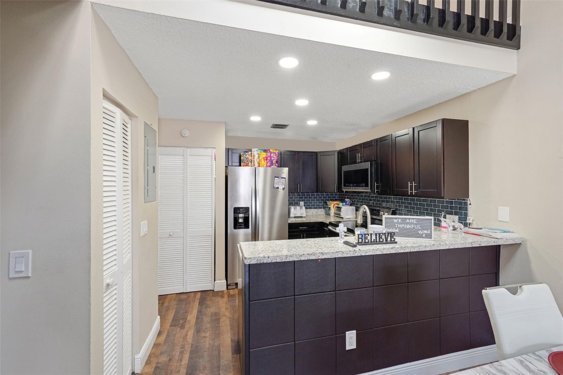 Players Place Townhomes - Residential