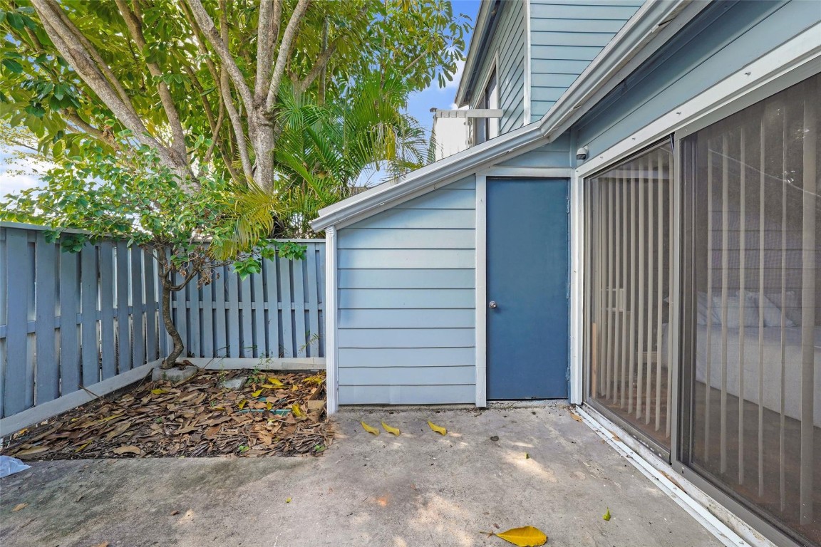 Players Place Townhomes - Residential