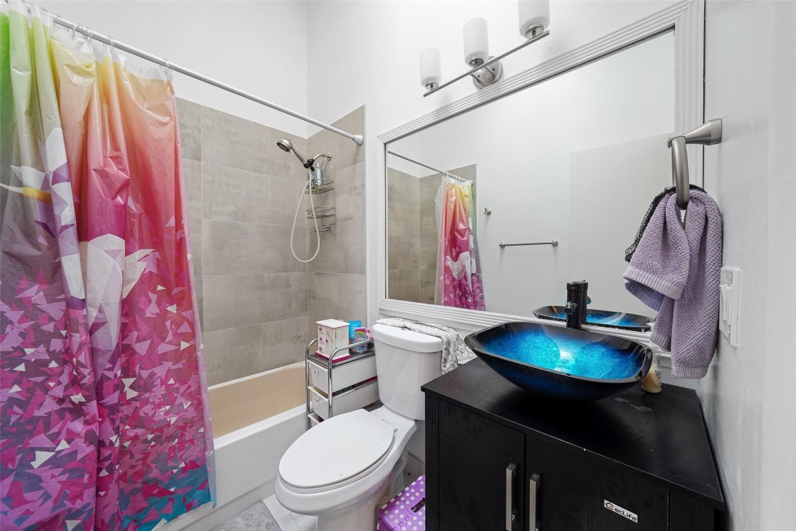 Players Place Townhomes - Residential