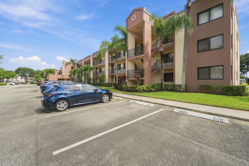 Photo of 10607 W CLAIRMONT Circle #109, Tamarac, FL 33321 (MLS # B26085809)
