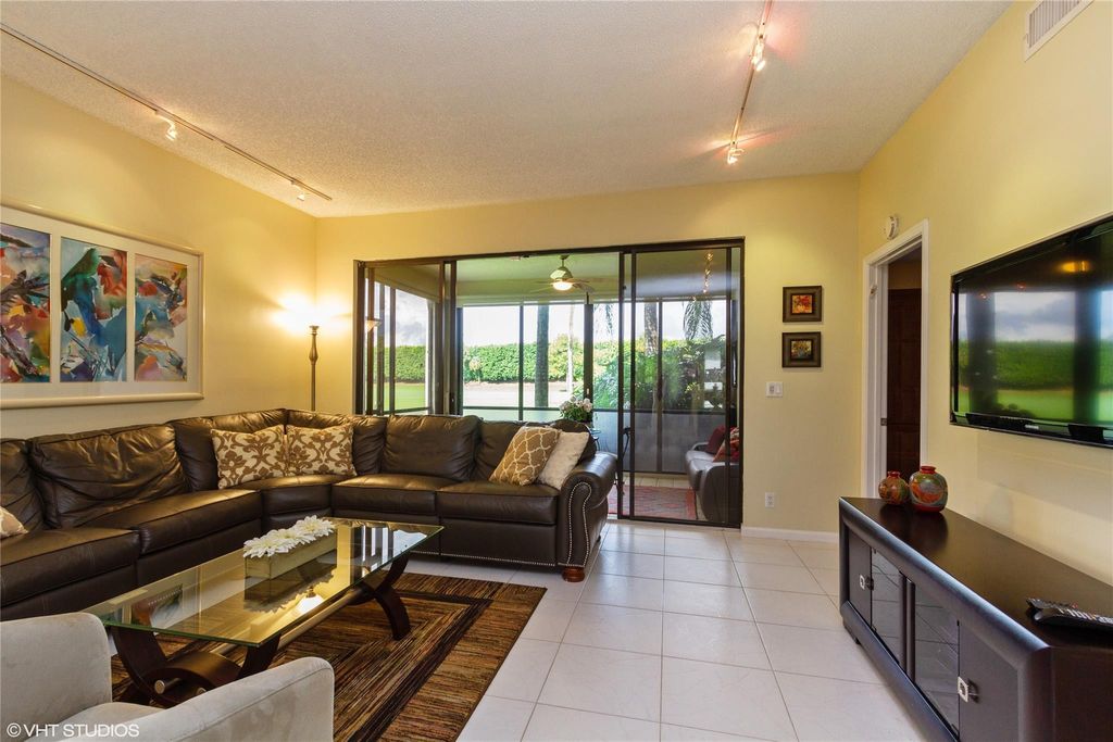 Photo of 7890 Seville Place #1401, Boca Raton, FL 33433 (MLS # F10526652)