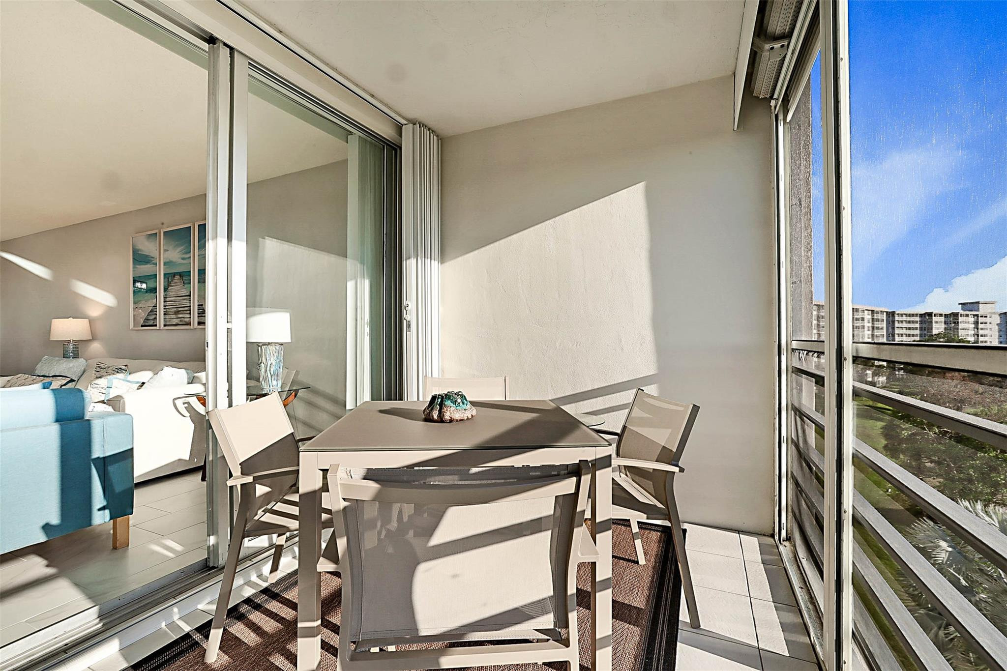 Palm-Aire - Residential