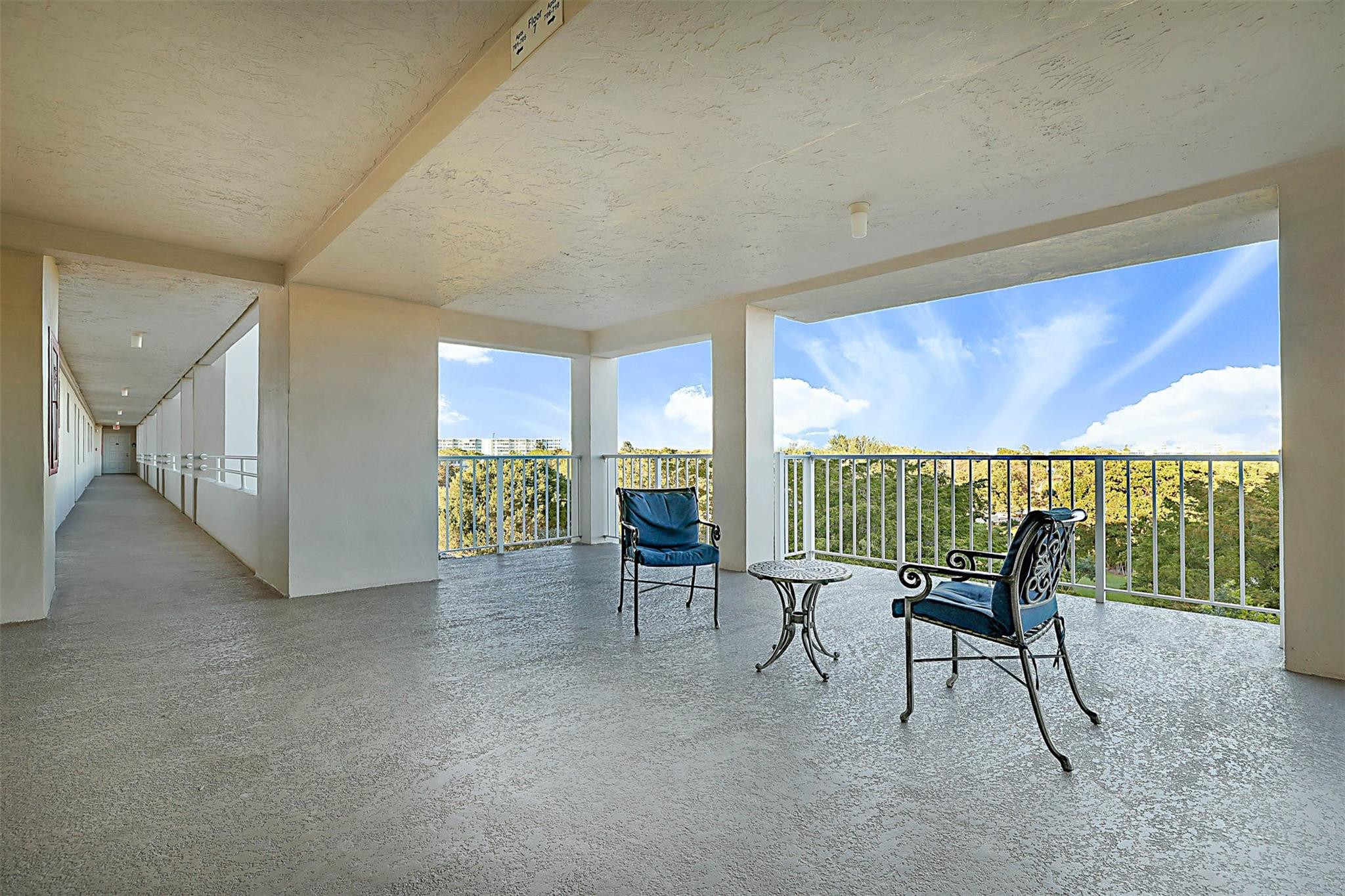 Palm-Aire - Residential