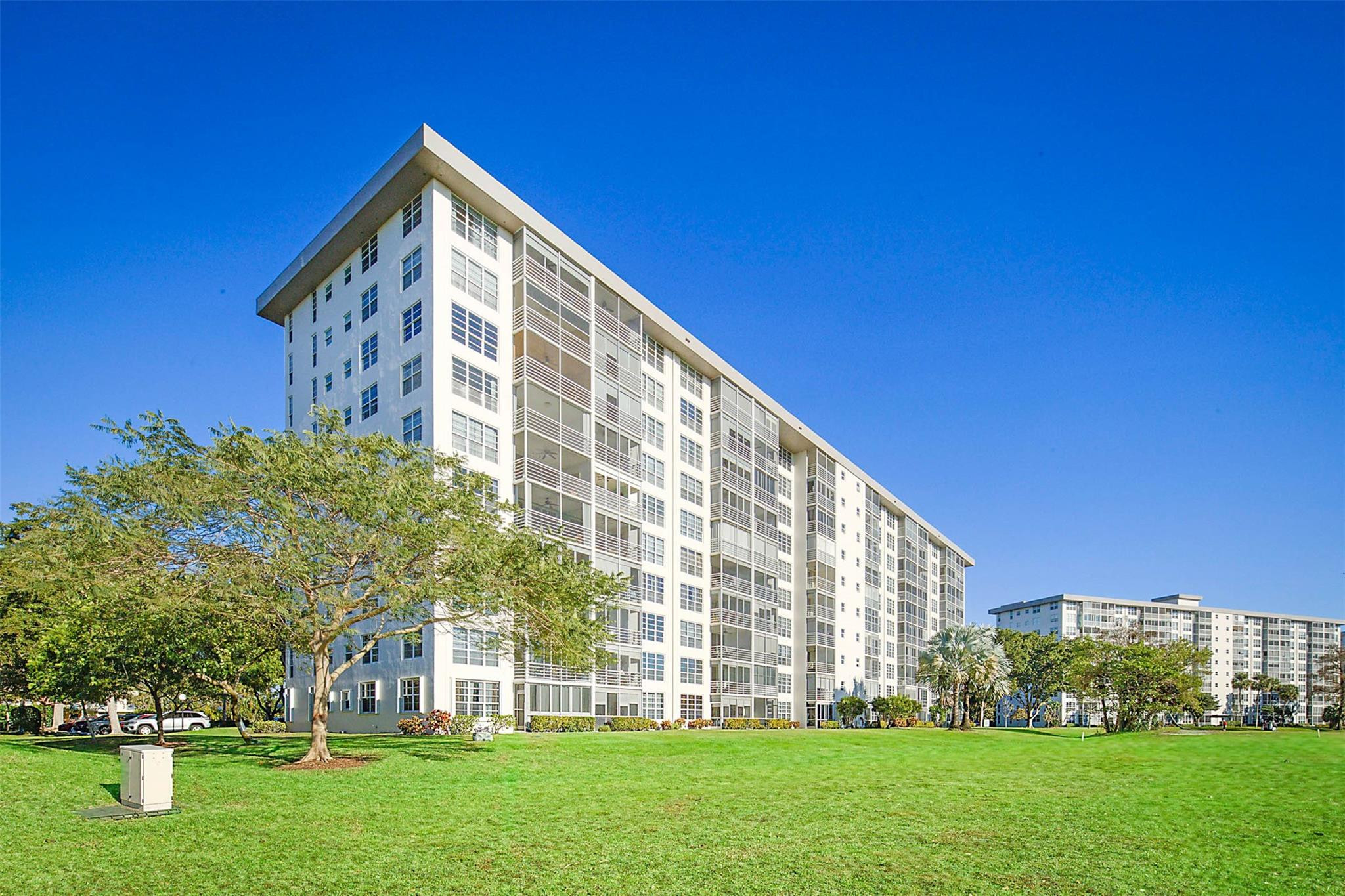Palm-Aire - Residential