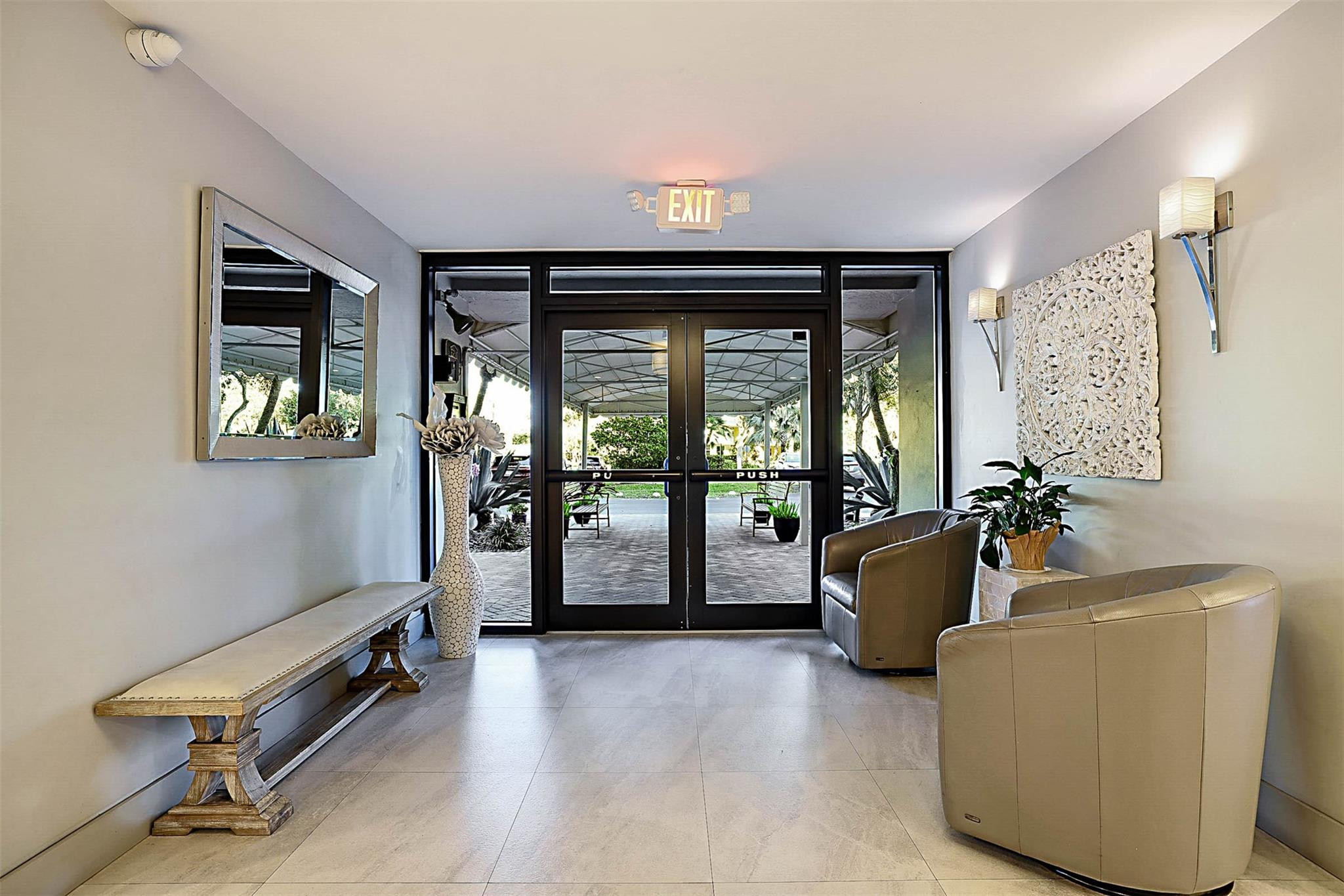 Palm-Aire - Residential