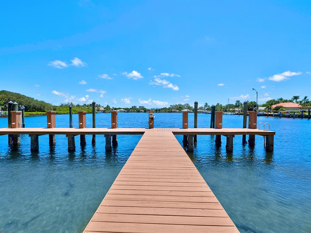 HARBOUR ISLES - Residential