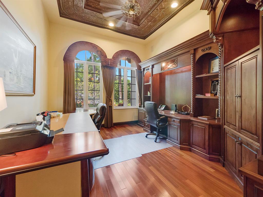 HARBOUR ISLES - Residential